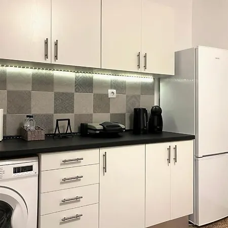 אתונה Pame Rentals - Ideal For 2 In Pagrati מראה חיצוני תמונה