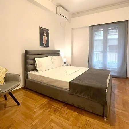 אתונה Pame Rentals - Ideal For 2 In Pagrati מראה חיצוני תמונה