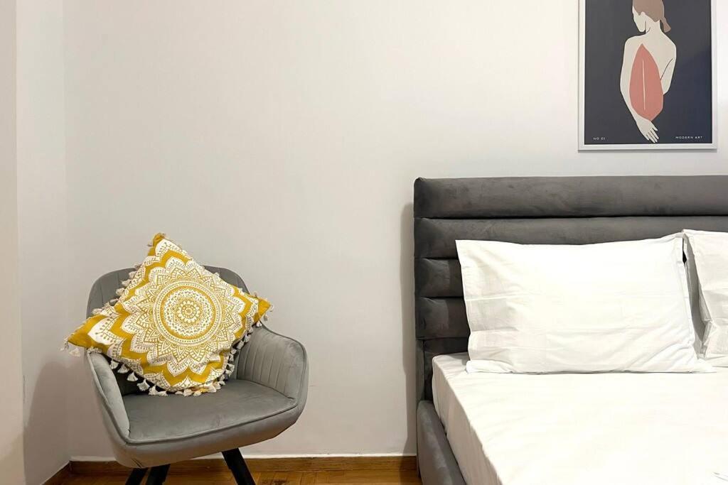 Pame - Ideal For 2 In Pagrati Apartment *